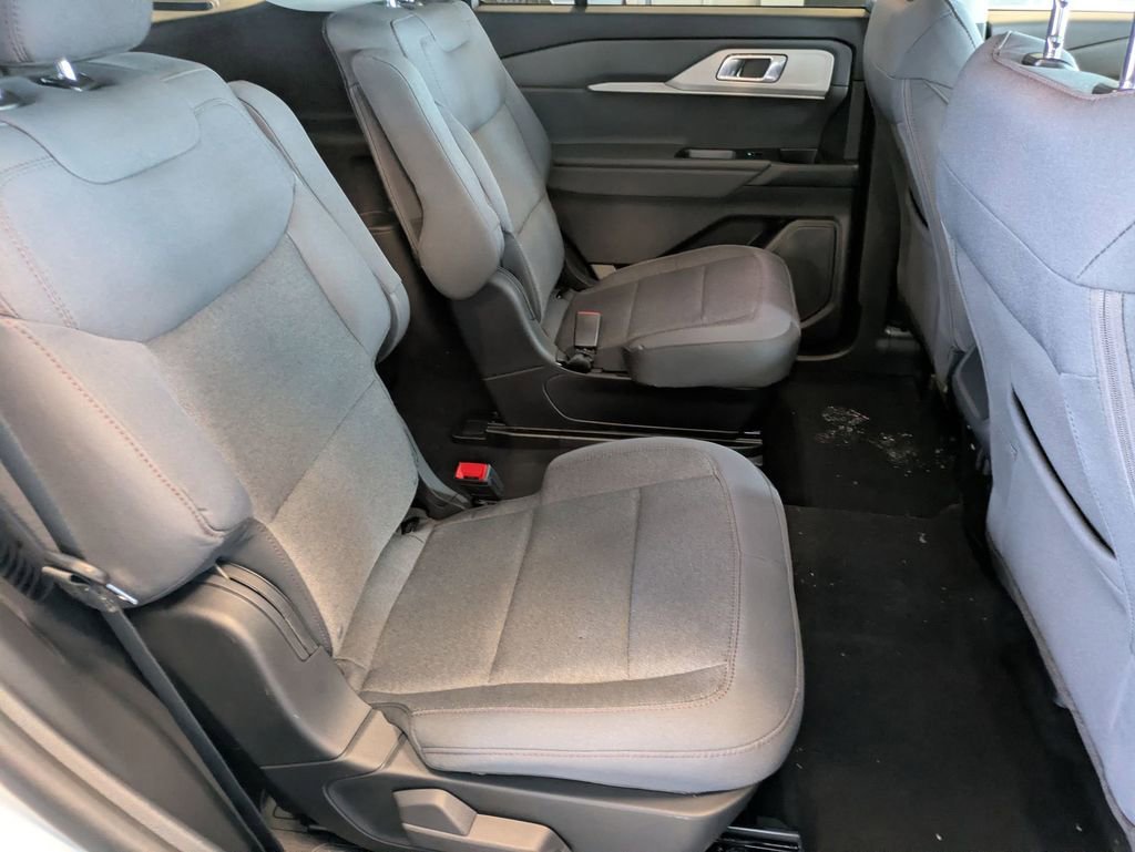 New 2026 Ford Explorer Active image 20