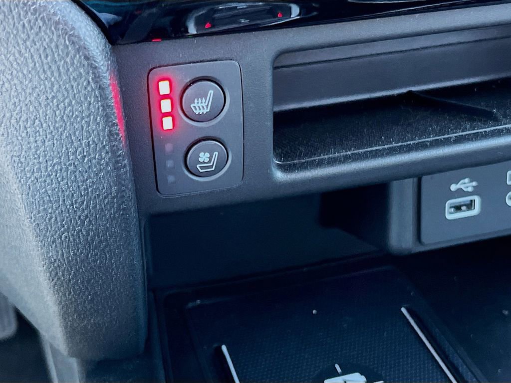 Used 2025 Honda Ridgeline Black Edition image 20