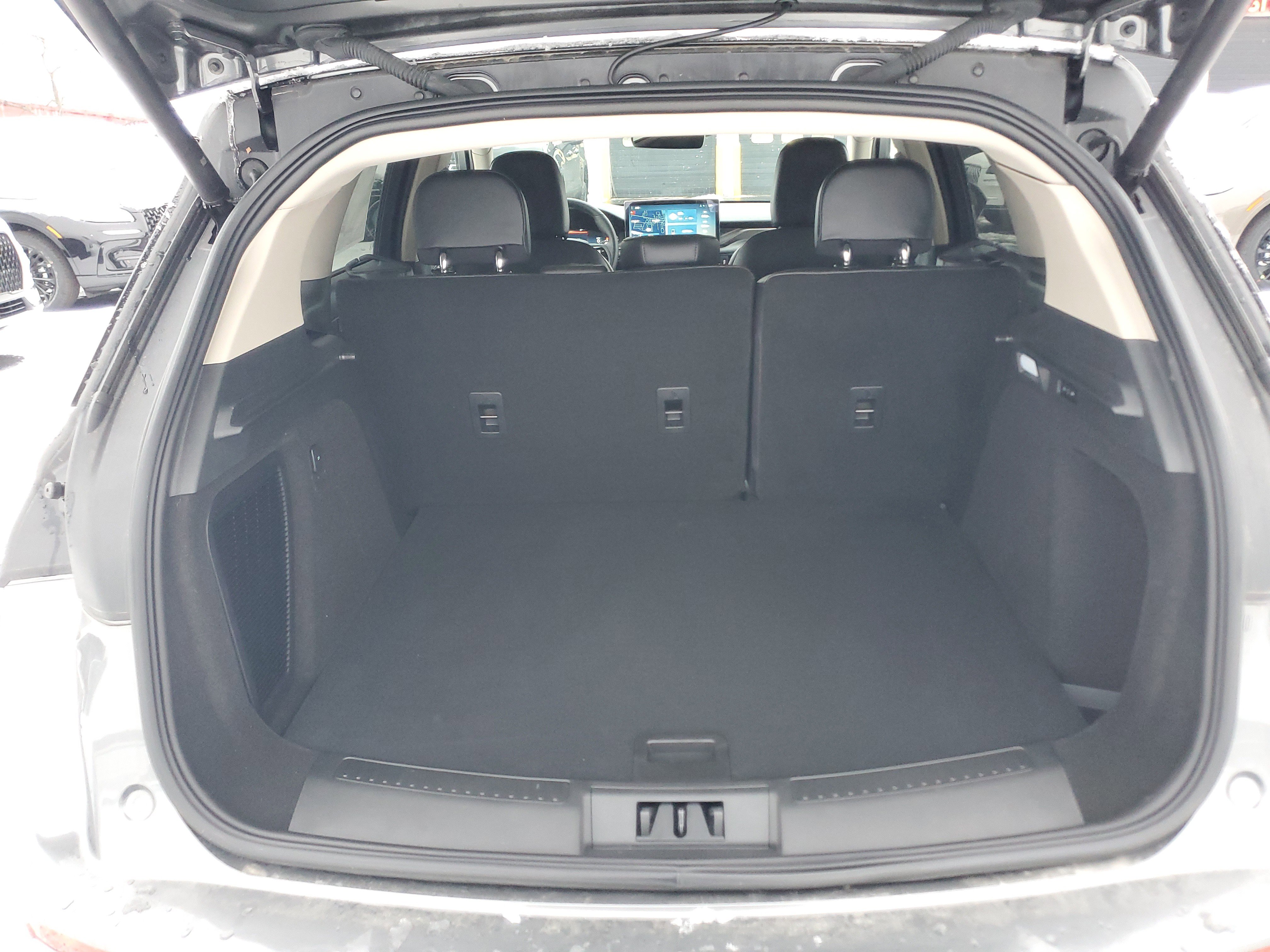 New 2025 Lincoln Corsair Reserve w/ Jet Appearance Package image 28