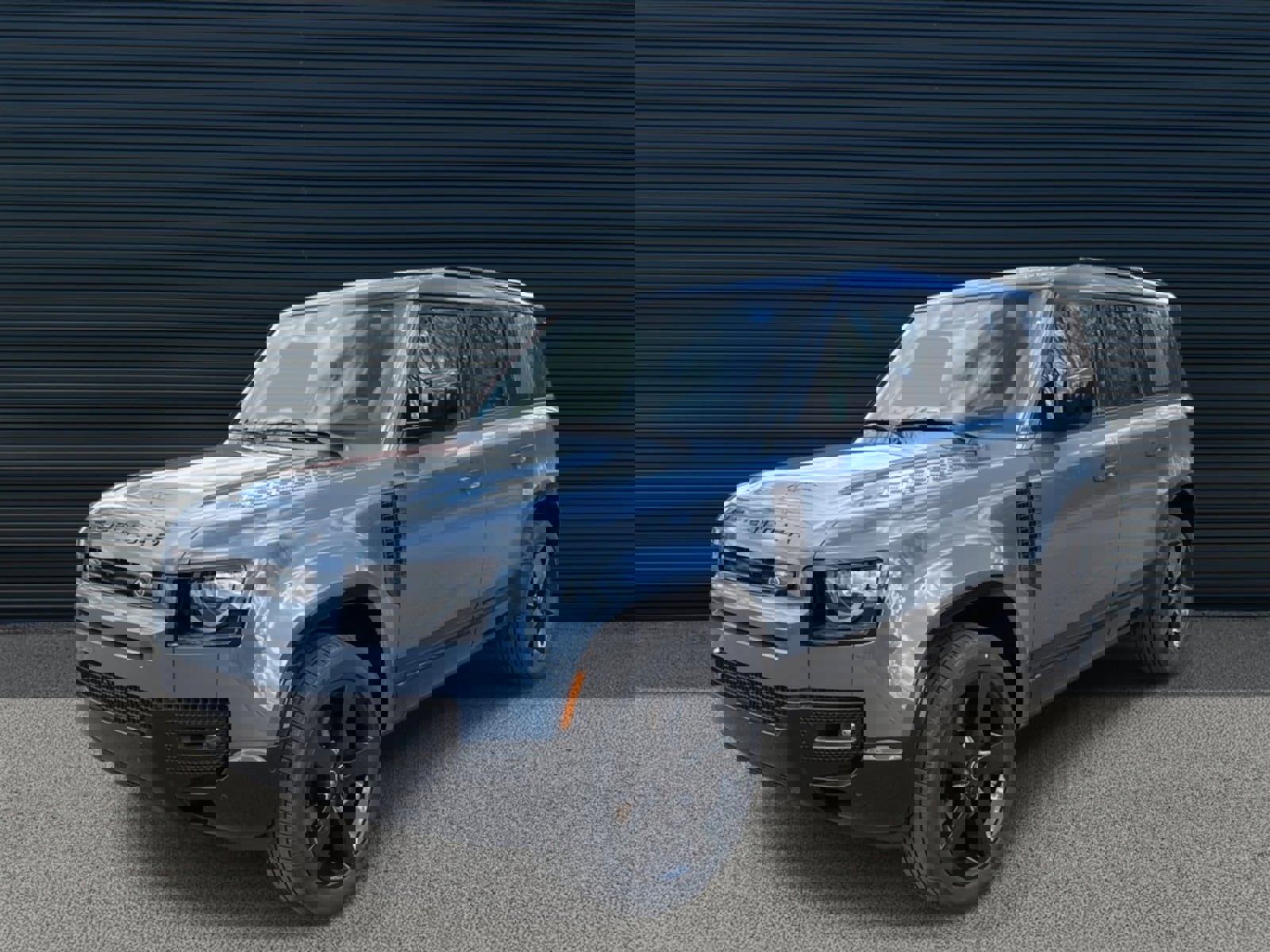 New 2025 Land Rover Defender 110 X-Dynamic SE