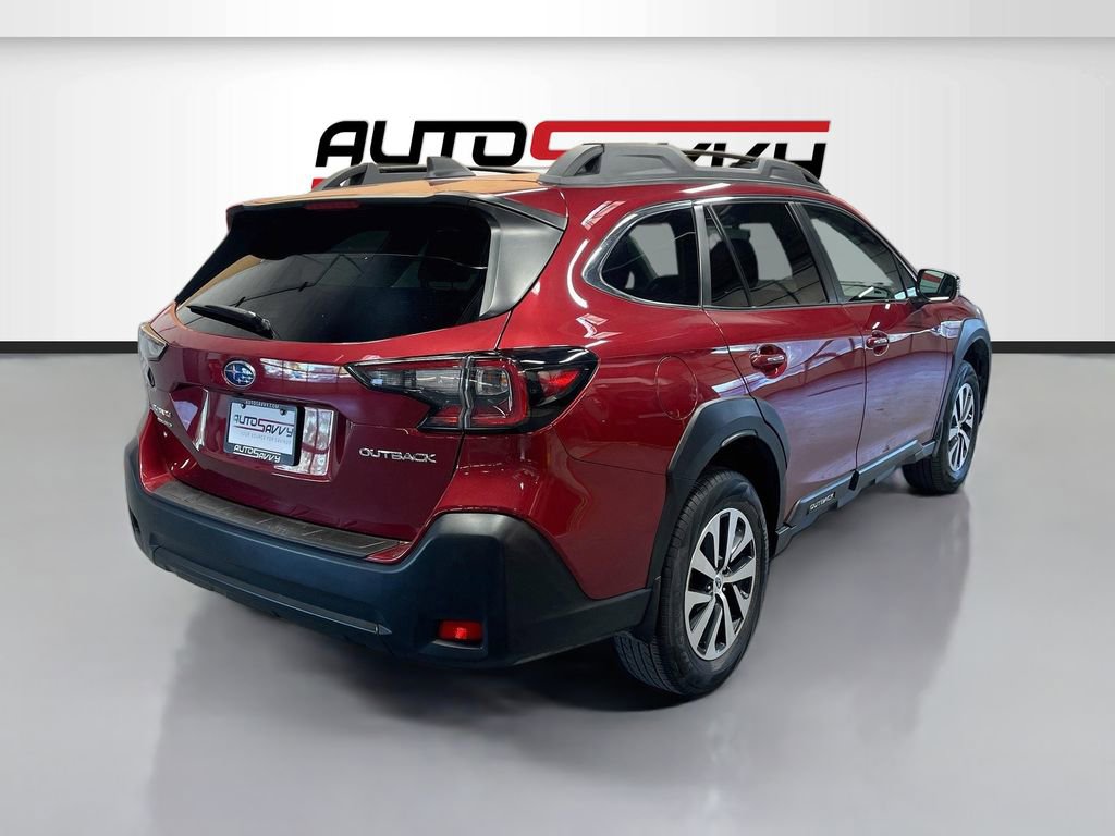Used 2024 Subaru Outback Premium AWD/4WD image 7