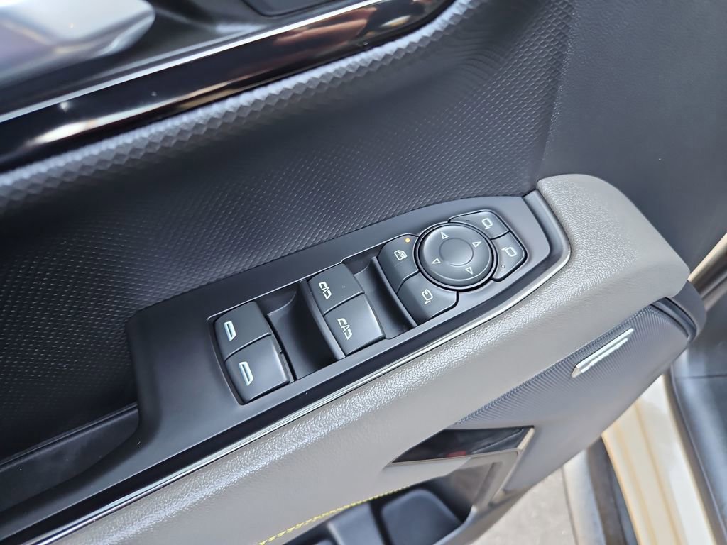 Used 2022 Chevrolet Silverado 1500 ZR2 w/ Technology Package image 30