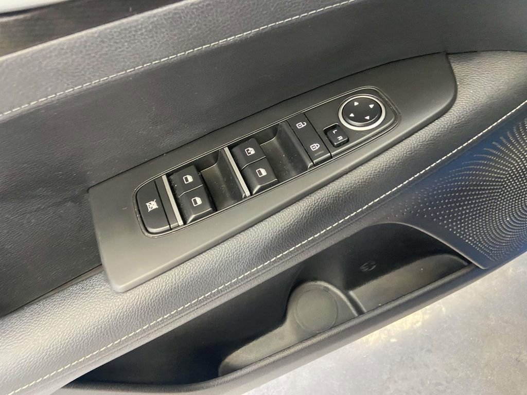 Used 2023 Kia Forte GT-Line w/ GT-Line Technology Package image 19