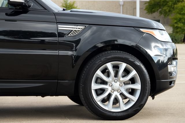 Used 2016 Land Rover Range Rover Sport HSE AWD/4WD image 34