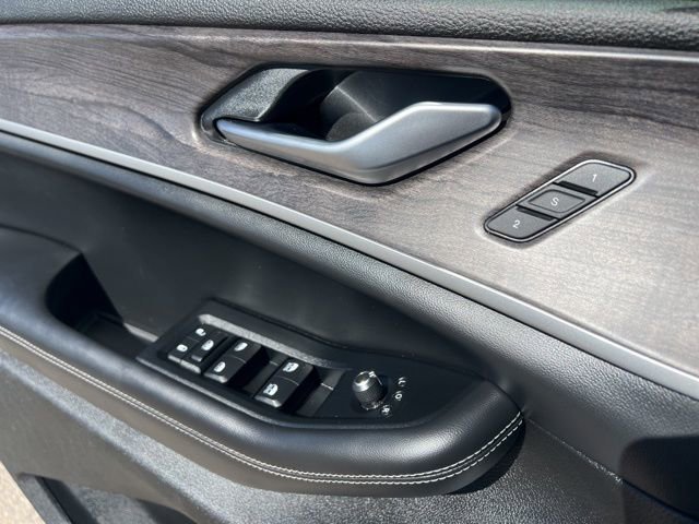 Used 2023 Jeep Grand Cherokee Limited w/ Trailer Tow Prep Group (B) image 20