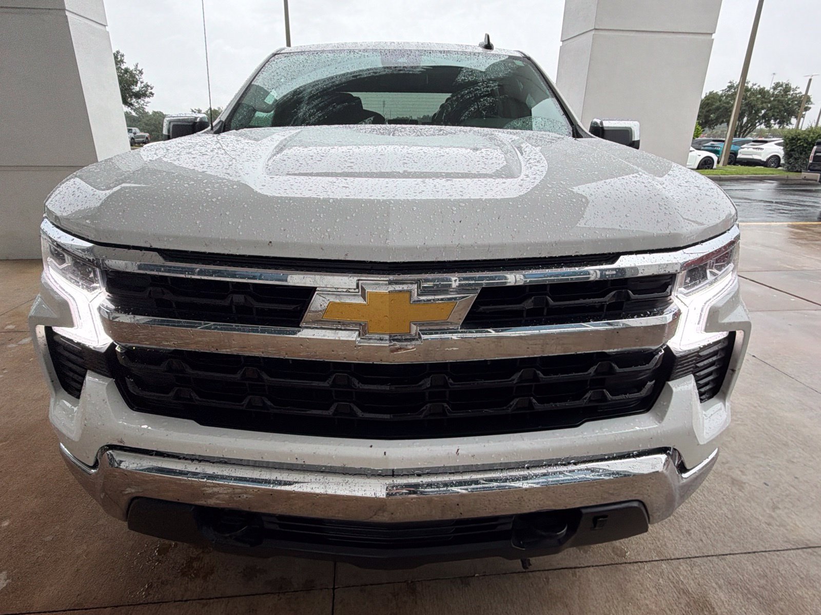 Used 2026 Chevrolet Silverado 1500 LT AWD/4WD image 5
