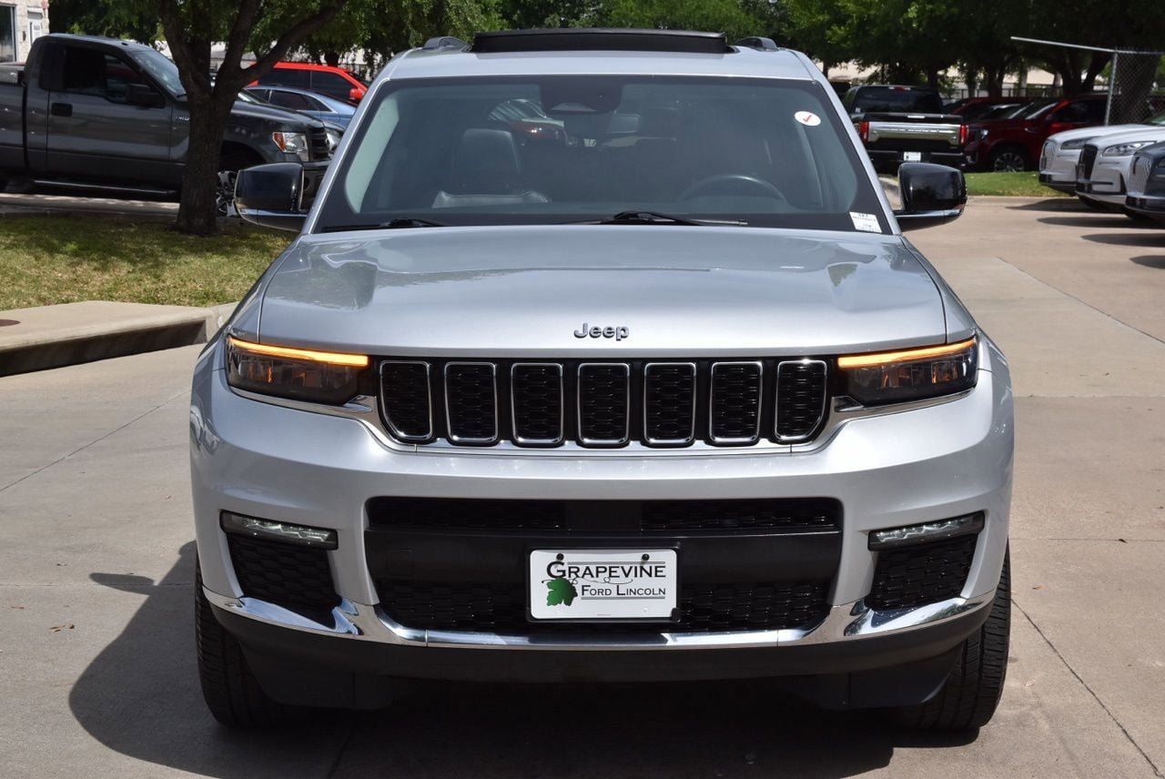 Used 2021 Jeep Grand Cherokee L Limited AWD/4WD image 3