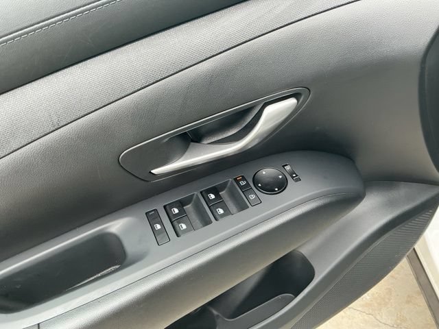 Certified 2025 Hyundai Tucson SEL AWD/4WD image 18