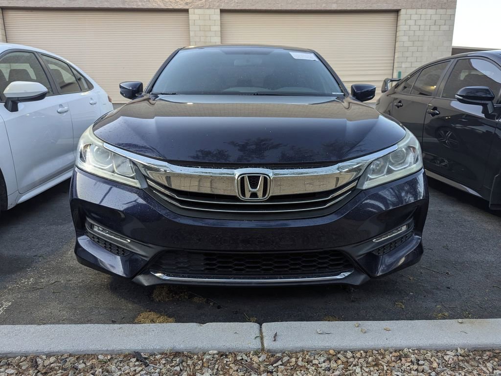 Used 2016 Honda Accord Sport image 2