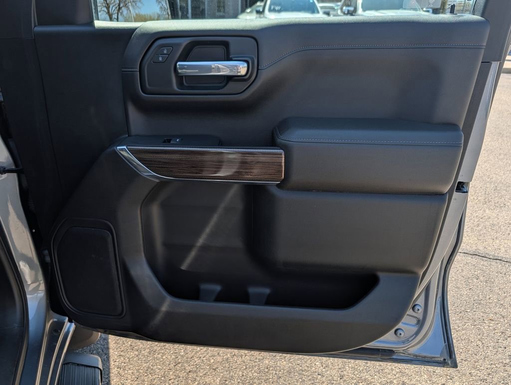 Used 2021 Chevrolet Silverado 1500 LT AWD/4WD image 18