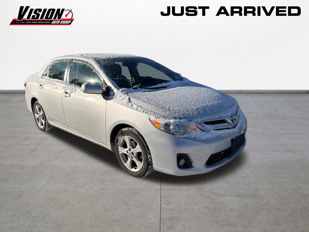 Used 2012 Toyota Corolla image 7