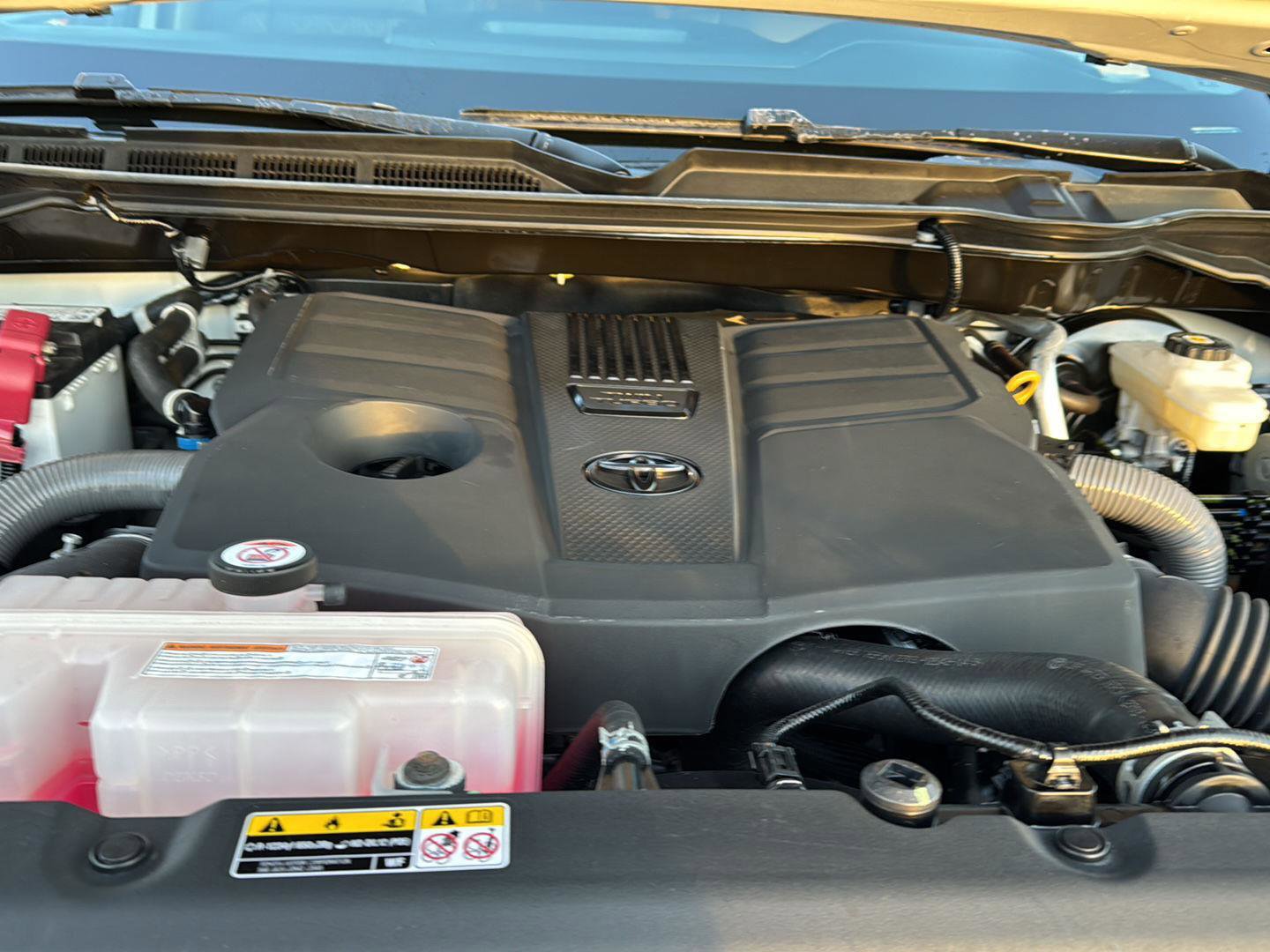 Used 2024 Toyota Tundra SR5 w/ SR5 Premium Package image 30