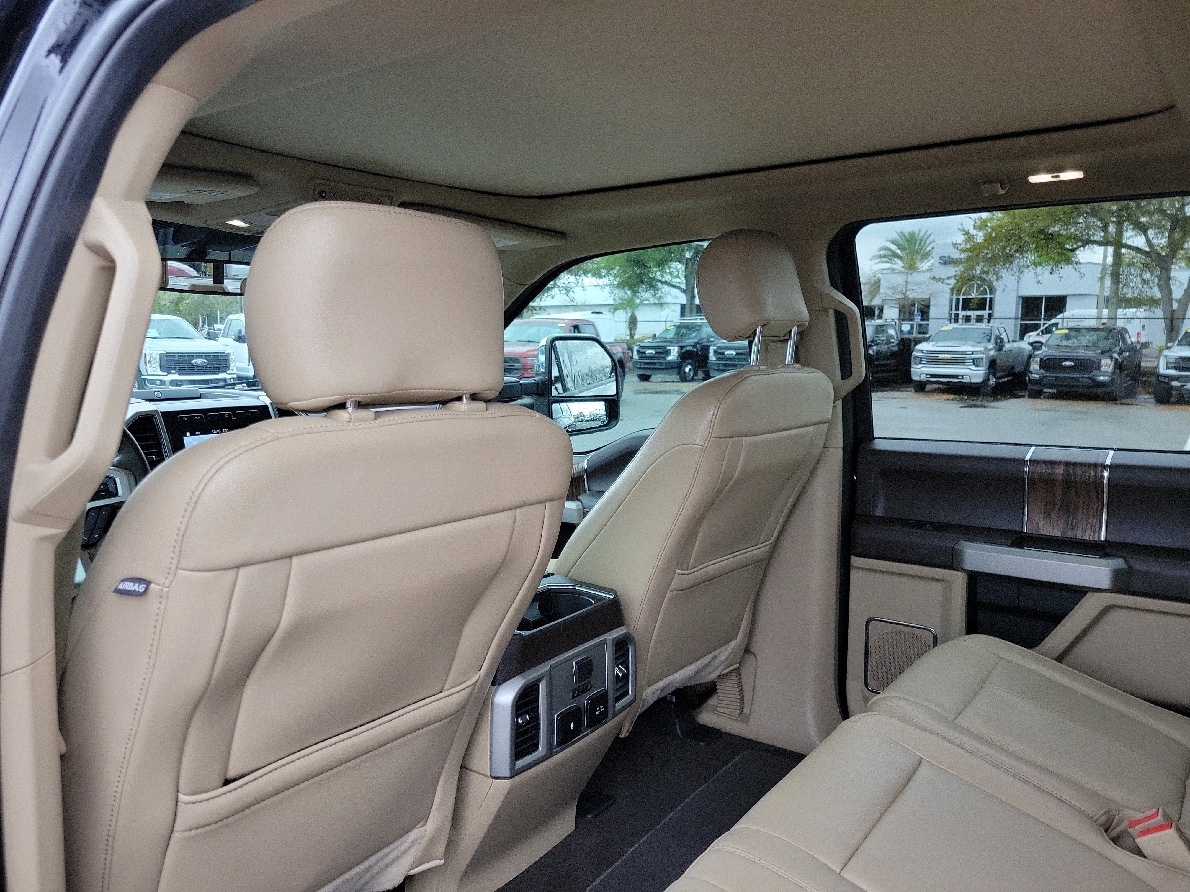 Used 2019 Ford F150 Lariat w/ Equipment Group 502A Luxury image 21