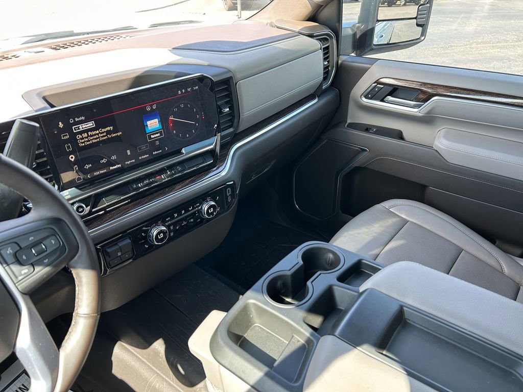 Certified 2025 GMC Sierra 2500 SLE w/ SLE Value Package; AWD/4WD image 22