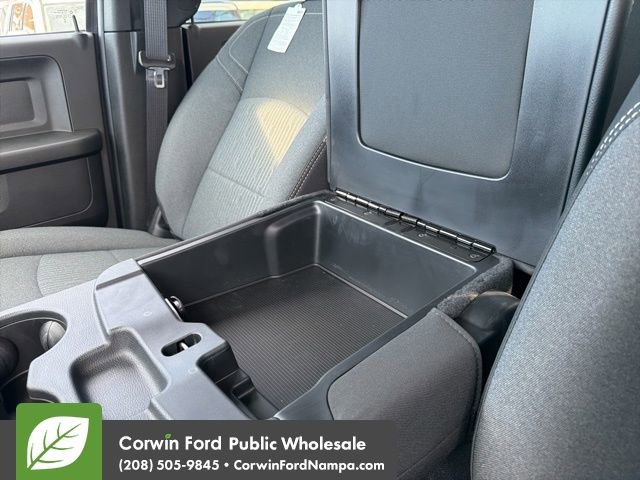 Used 2024 RAM 2500 Tradesman w/ Chrome Appearance Group image 22