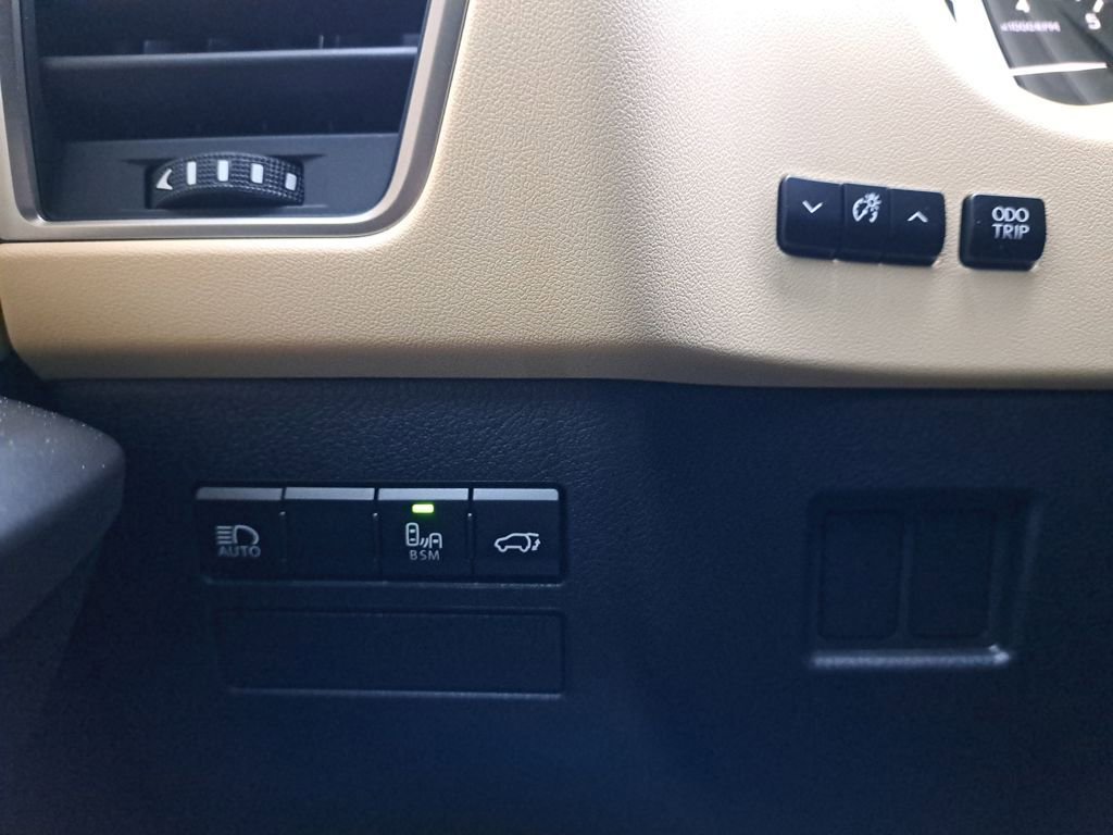 Used 2021 Lexus NX 300 FWD w/ Accessory Package image 24