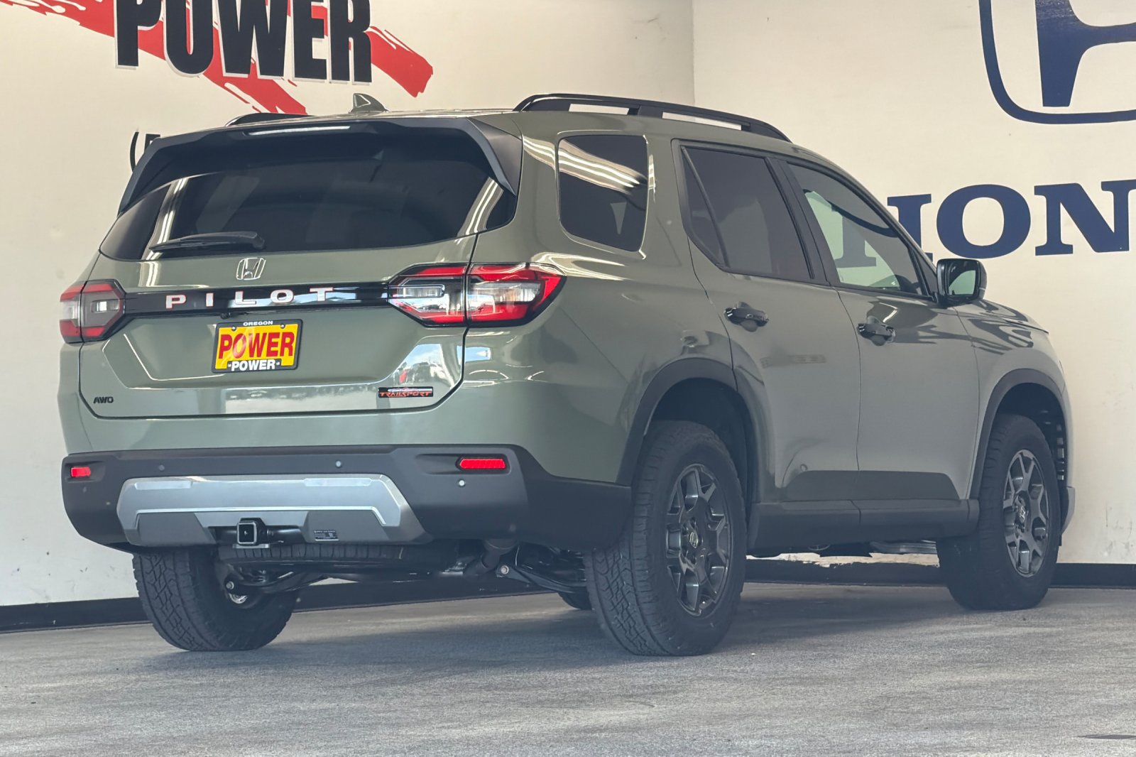 New 2026 Honda Pilot TrailSport image 3