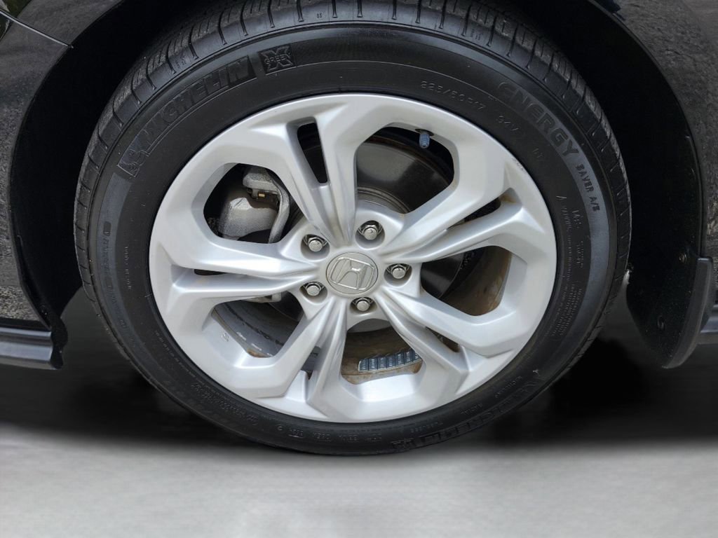 Used 2025 Honda Accord LX image 37