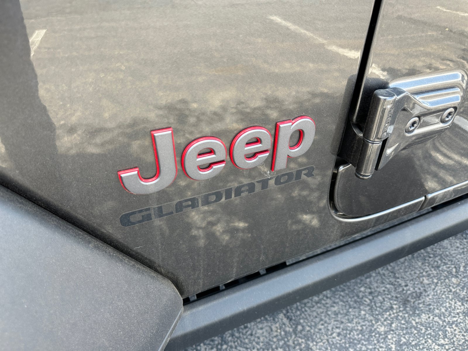 Used 2022 Jeep Gladiator Rubicon w/ Cold Weather Group AWD/4WD image 31