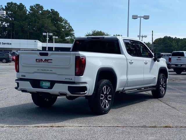 Used 2022 GMC Sierra 1500 AT4 AWD/4WD image 3