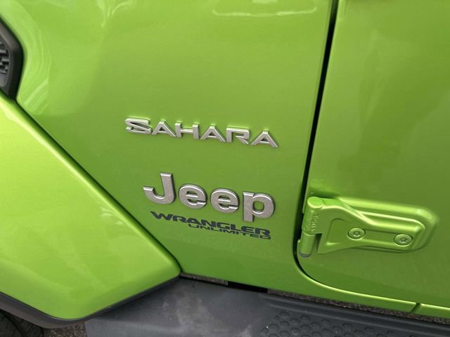 Used 2019 Jeep Wrangler Unlimited Sahara AWD/4WD image 13