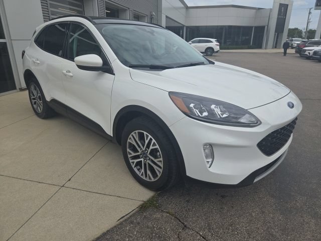 Used 2022 Ford Escape SEL w/ Technology Package AWD/4WD image 10