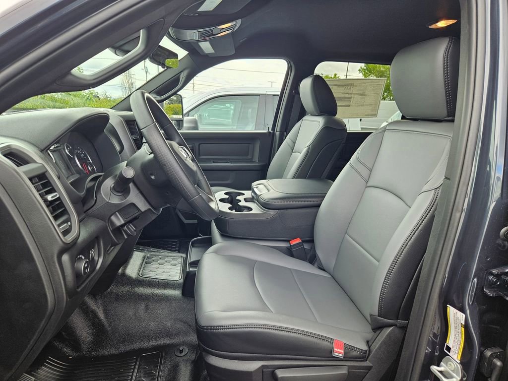 New 2026 RAM 5500 Tradesman AWD/4WD image 23