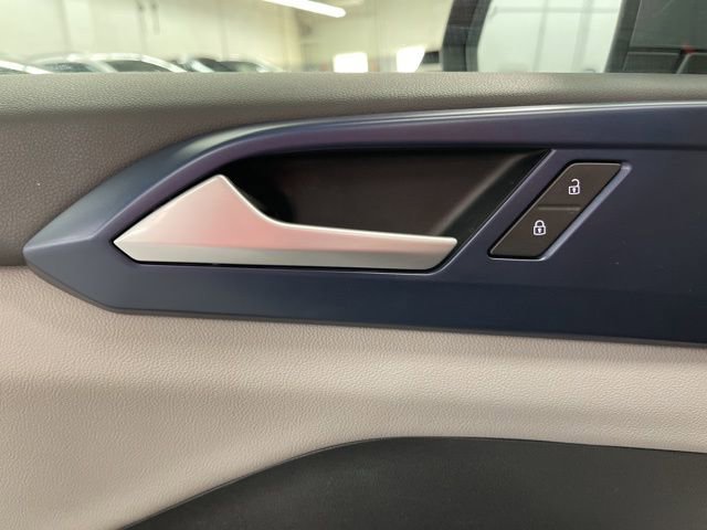 Used 2022 Volkswagen Taos SE w/ IQ.Drive SE Package image 24