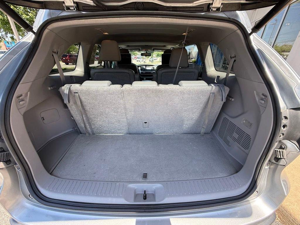 Used 2014 Toyota Highlander Limited FWD image 33