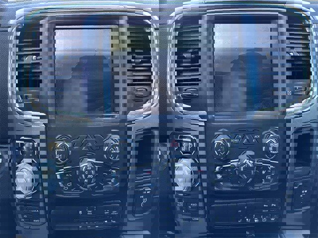 Used 2018 RAM 1500 Sport w/ Sport Premium Group image 27