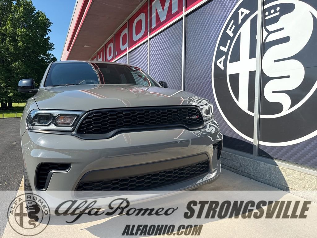 Used 2024 Dodge Durango GT w/ Blacktop Package AWD/4WD image 1