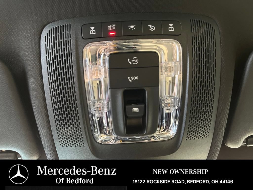 Used 2026 Mercedes-Benz GLB 250 4MATIC image 35
