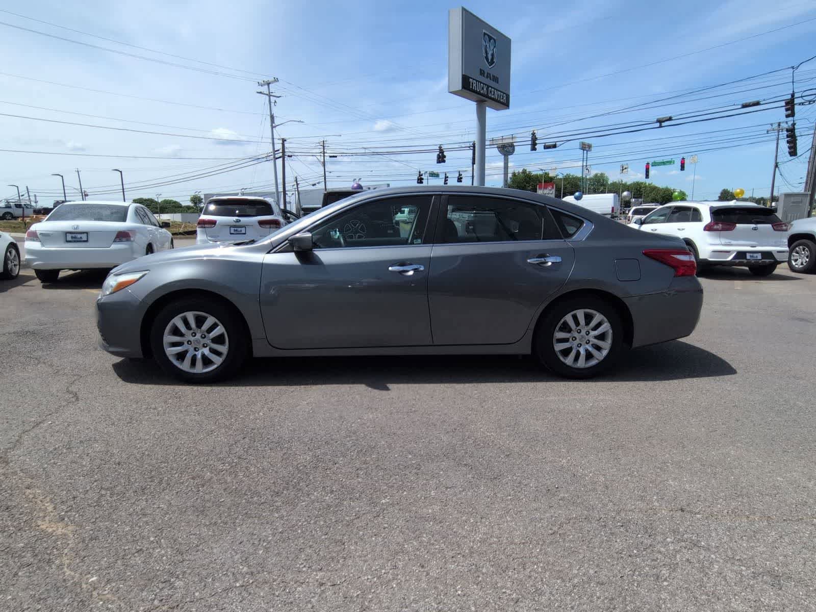 Used 2016 Nissan Altima 2.5 FWD image 5