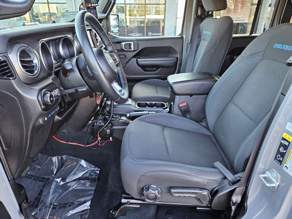 Used 2022 Jeep Wrangler Unlimited Rubicon 4xe image 13