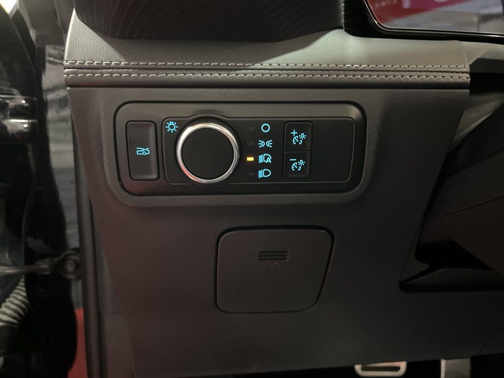 Used 2024 Ford Mustang Premium image 19