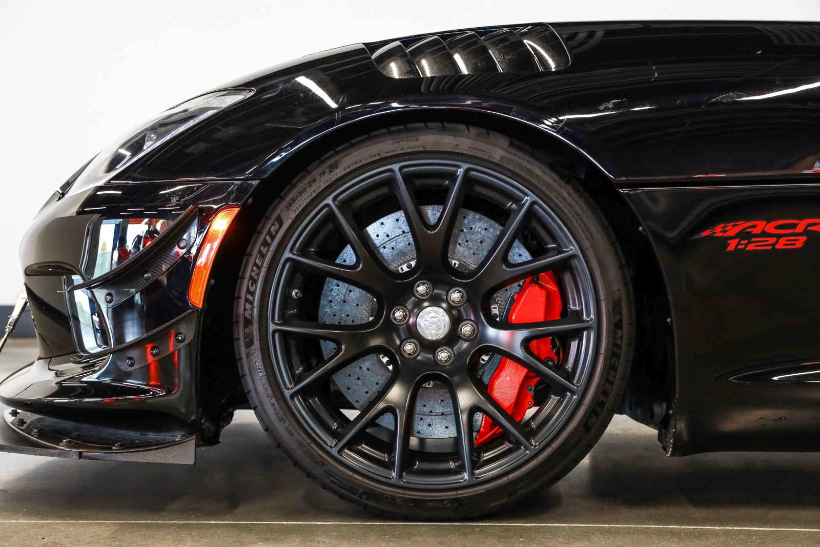 Used 2017 Dodge Viper GTC w/ ACR Package RWD image 18