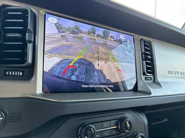 Used 2025 Ford Bronco Outer Banks AWD/4WD image 33