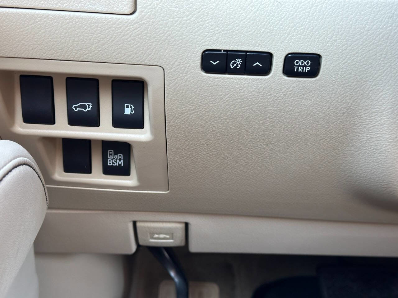 Used 2014 Lexus RX 350 AWD w/ Navigation Package image 40