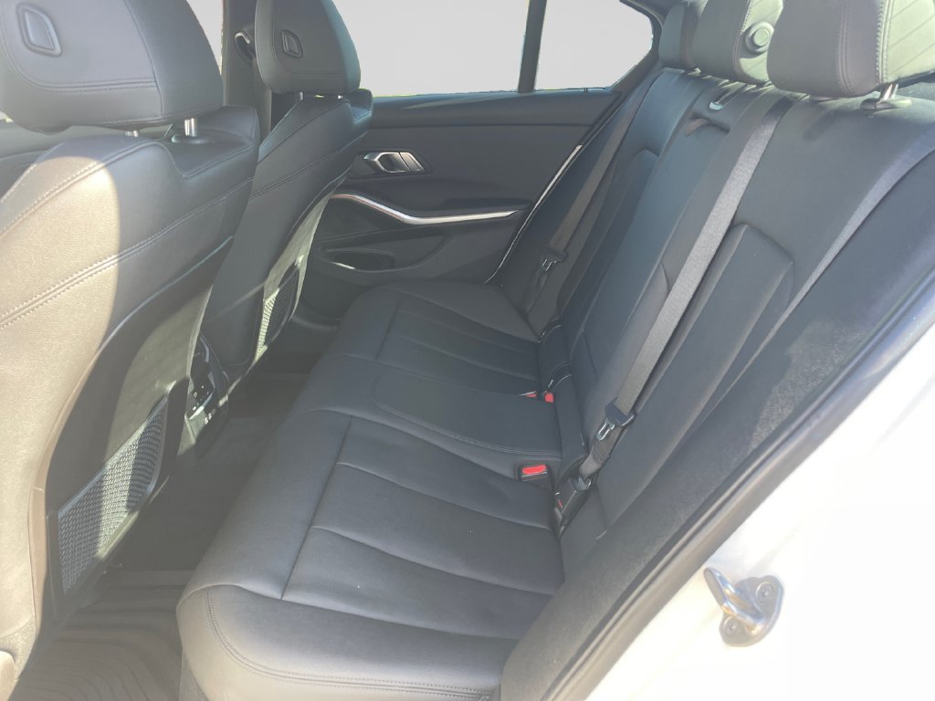 Used 2021 BMW M340i xDrive w/ Driving Assistance Package AWD/4WD image 19