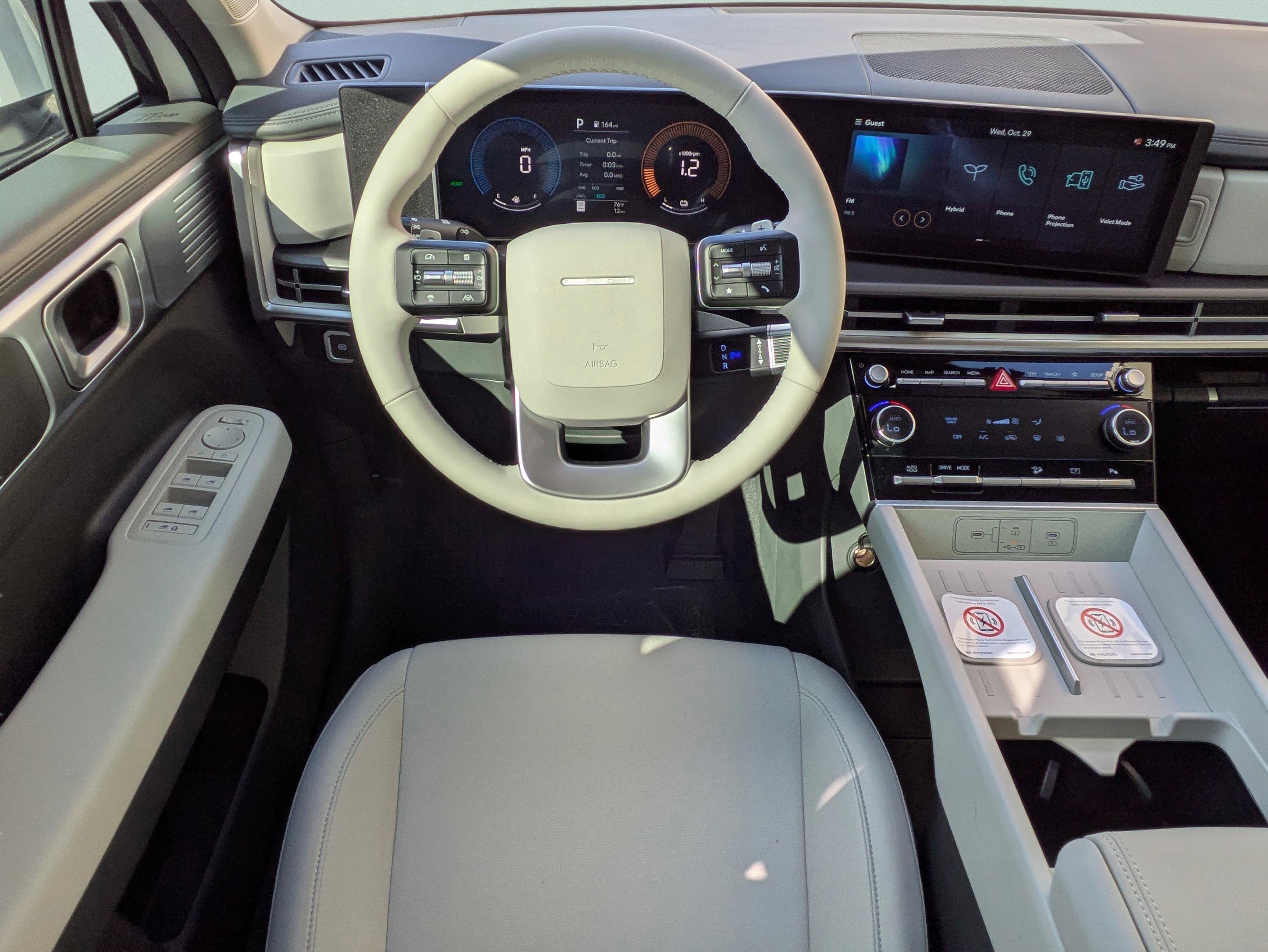 New 2026 Hyundai Santa Fe SE FWD image 17