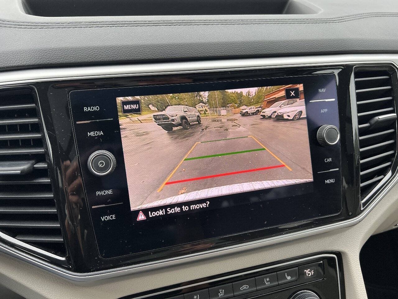 Used 2019 Volkswagen Atlas SEL Premium AWD/4WD image 22