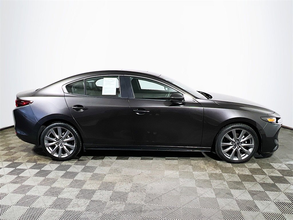 Used 2021 MAZDA MAZDA3 s image 8