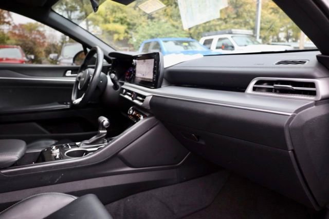 Used 2024 Kia K5 GT-Line image 40