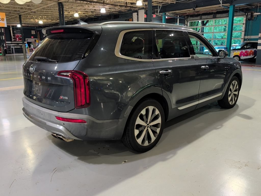 Used 2020 Kia Telluride S w/ S 8 Passenger Seating Package FWD image 12