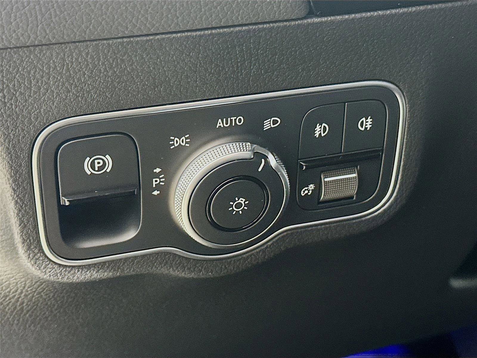 Certified 2026 Mercedes-Benz GLA 250 4MATIC image 10