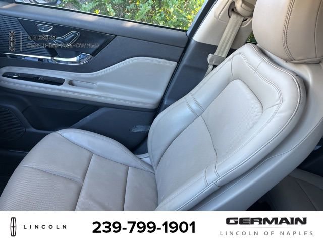 Used 2022 Lincoln Corsair Reserve w/ Elements Package image 18