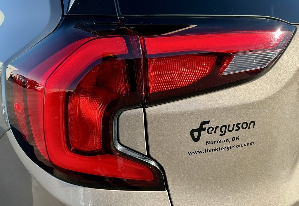 Used 2018 GMC Terrain SLT image 14