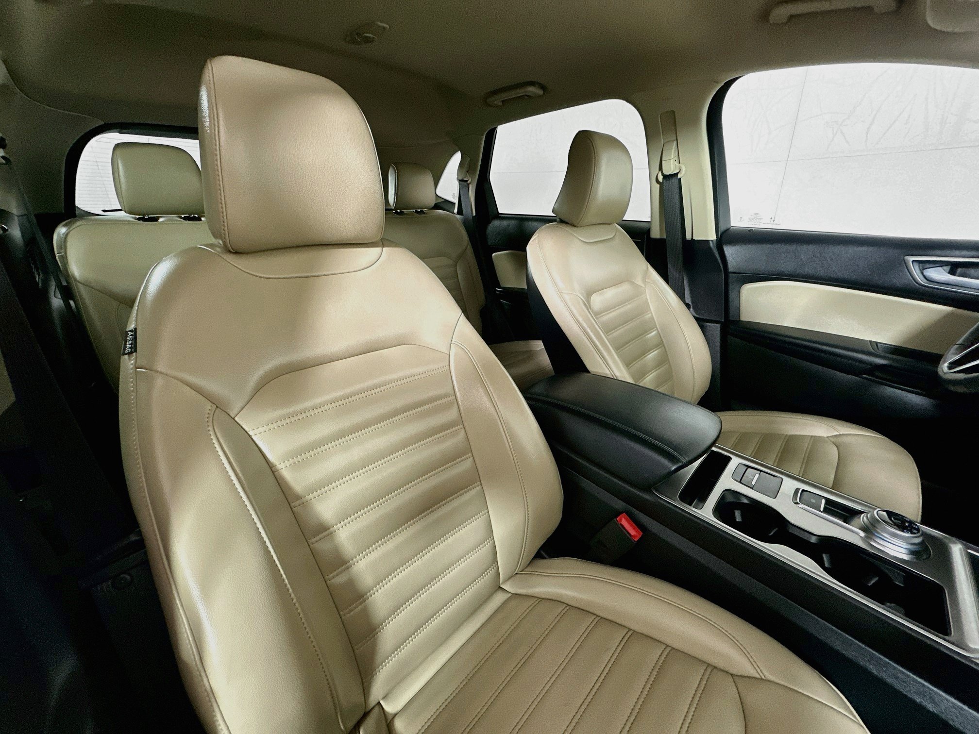 Used 2024 Ford Edge SEL AWD/4WD image 25