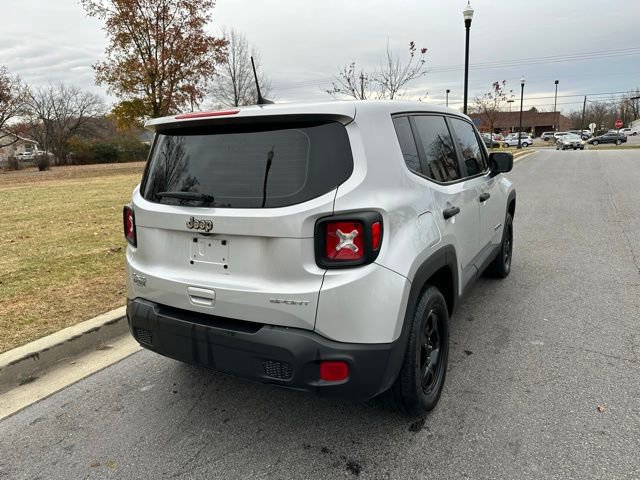 Used 2021 Jeep Renegade Sport image 19