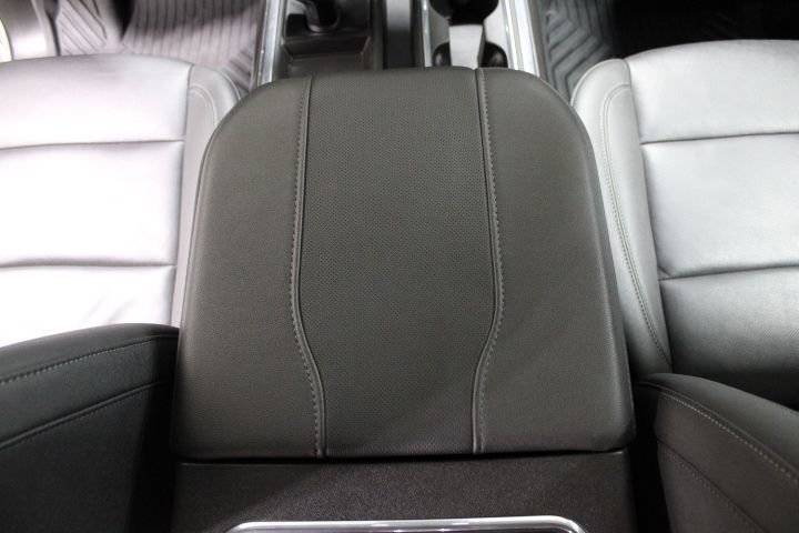 Used 2025 Chevrolet Silverado 1500 LTZ image 34